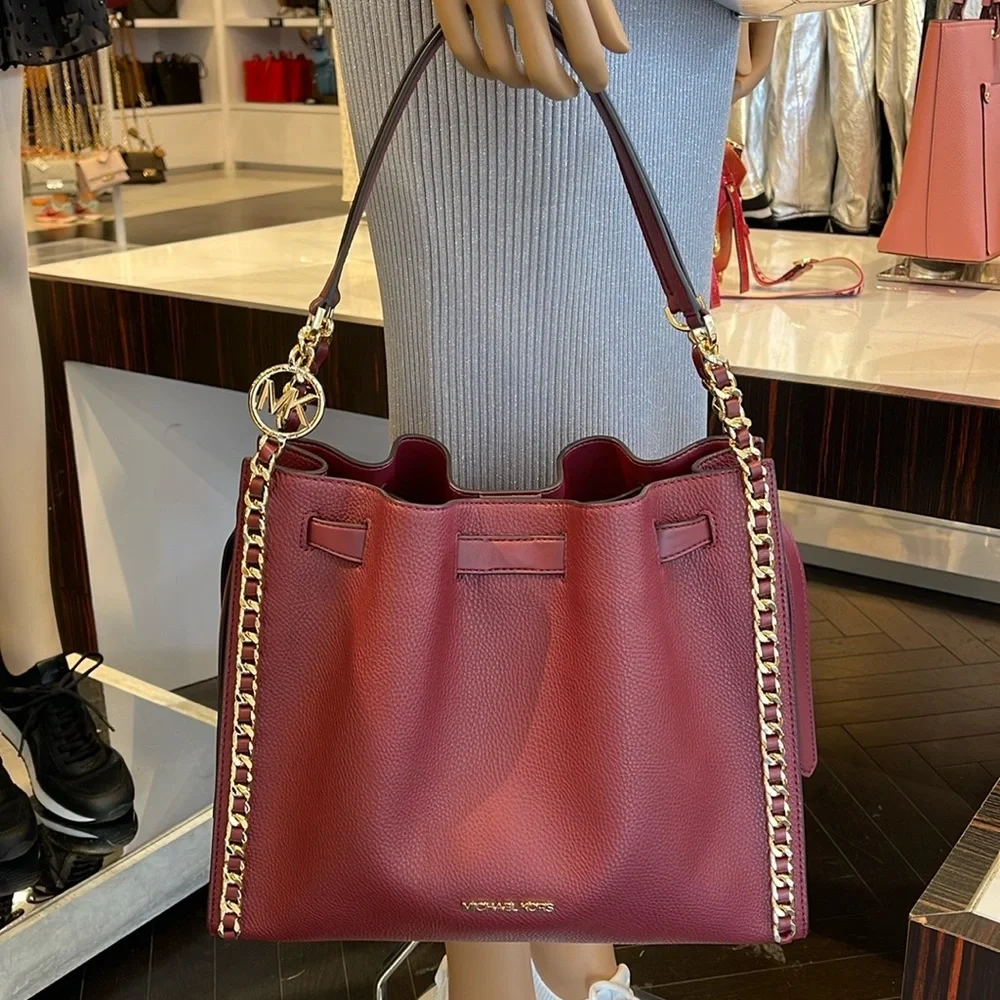 MICHAEL KORS
Mina Large Chain Shoulder Tote Bag
Dark Cherry 
NWT - Picture 11 of 16